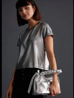Porridge Anthropologie Women’s Size Medium Petite Shine Glam Tee Metallic Silver
